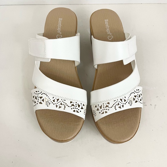 BARETRAPS GIGI White Block Heel Open Toe Adjustable Strap Sandals Women’s Size 9 - Picture 2 of 15